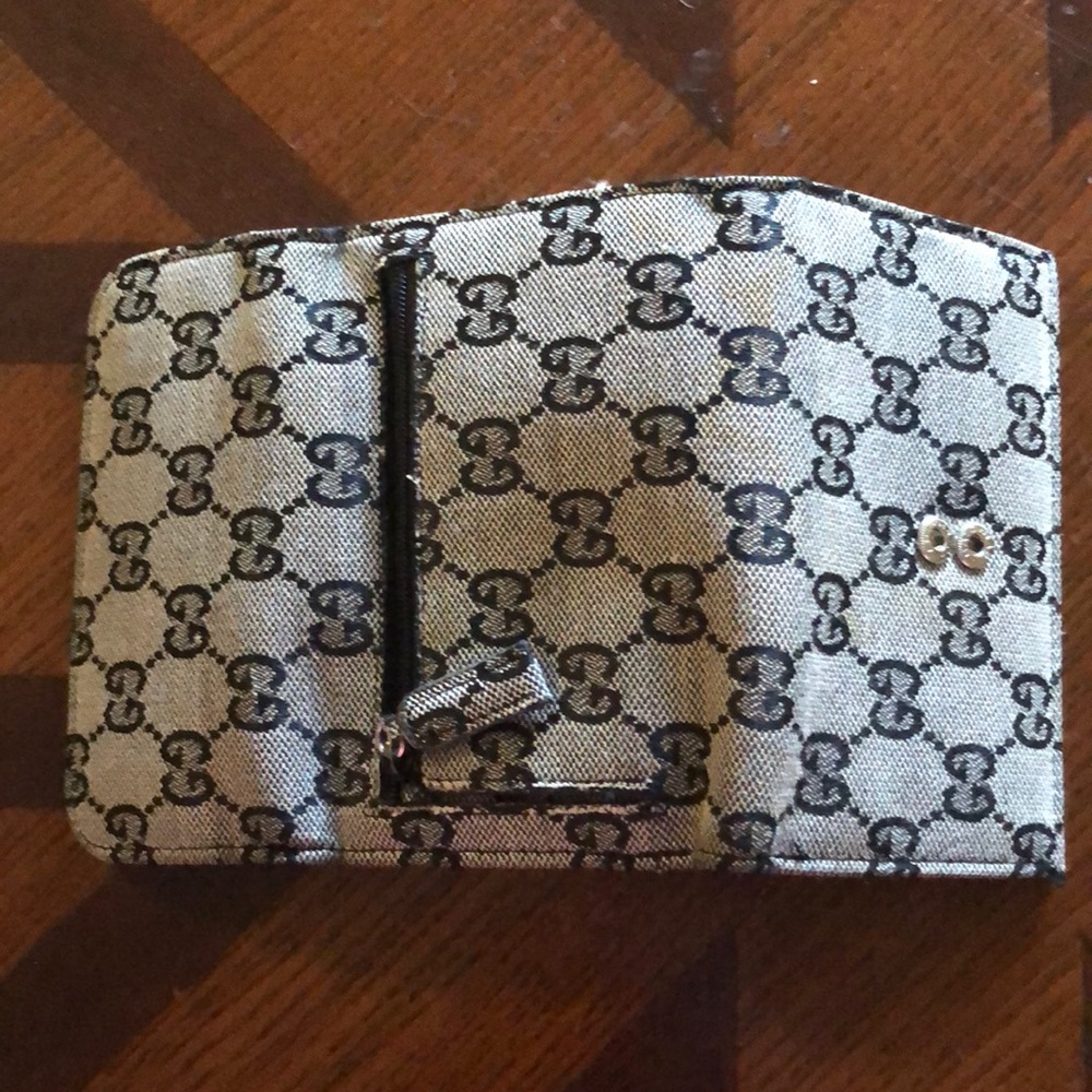 Gucci Wallet - Picture 5 of 5